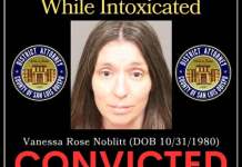 Vanessa Rose Noblitt, acusada de homicidio involuntario, DUI, causando el fallecimiento del ciclista.